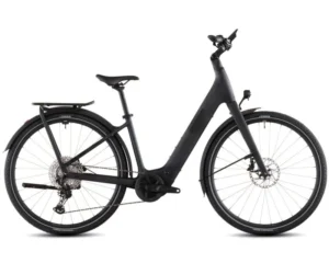 Kathmandu Hybrid C:62 SLX 400X - Easy Entry Elektro Carbon City Bike 2026 | liquidblack´n´bluedust 28" - M